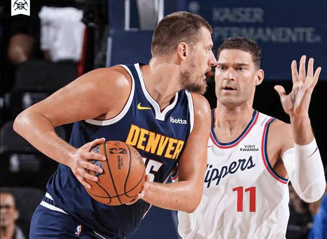 条金线, 场休息时 条金线, 场休息时